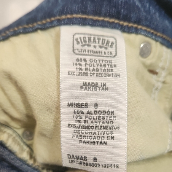 Signature Blue Denim Jeans - Picture 4 of 4